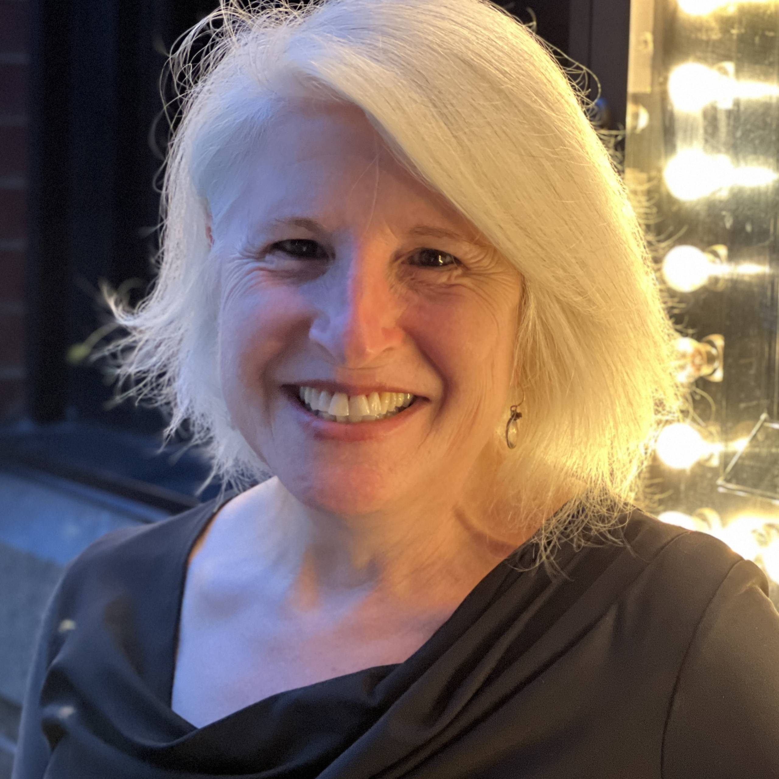 Photo of Tracie Holder